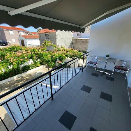 Apartment Maria Ljubač Eksteriør billede