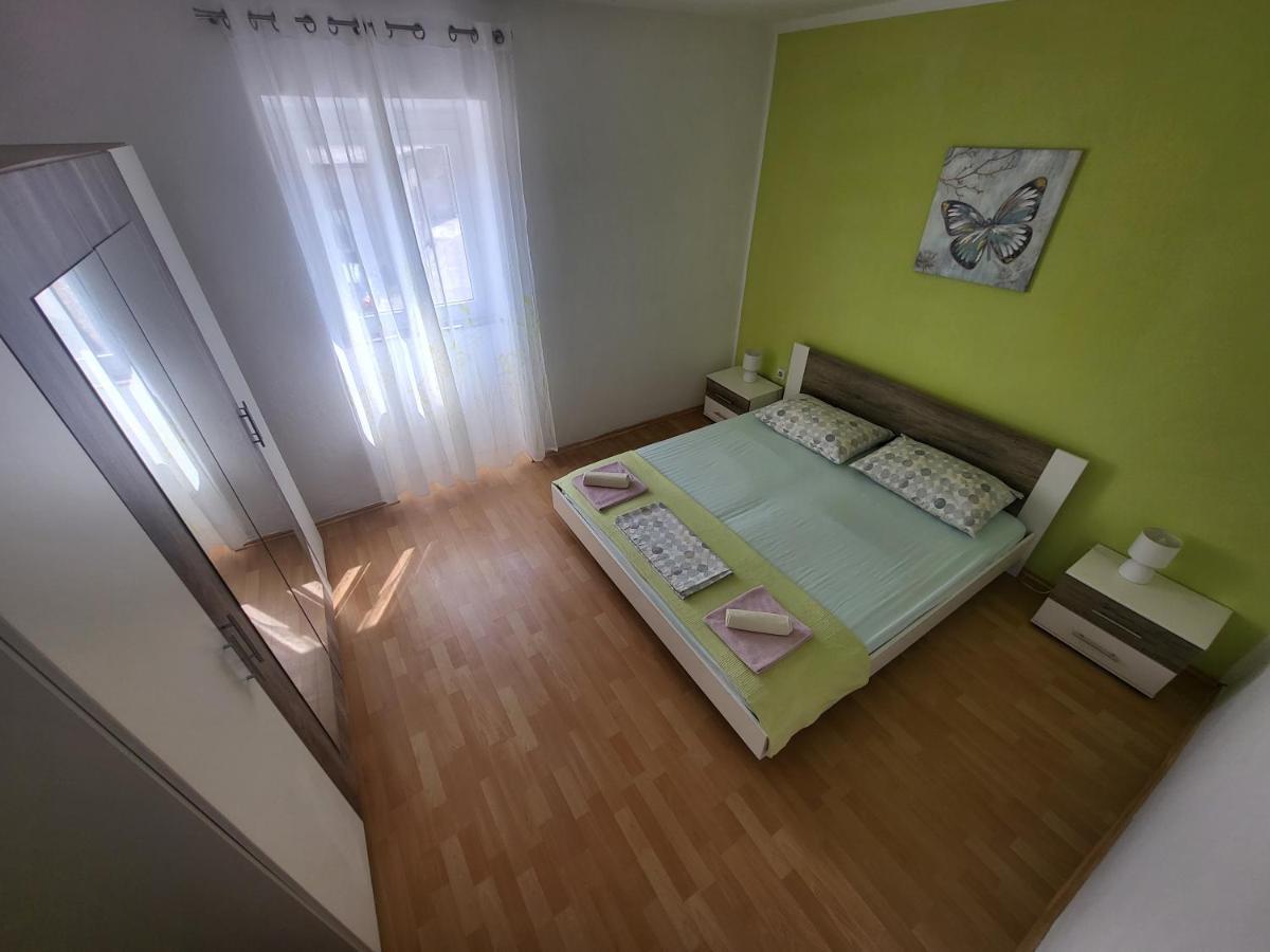 Apartment Maria Ljubač Eksteriør billede